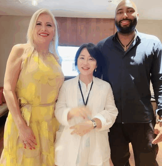 Hazel Orozco Ortega Hazelさんについて